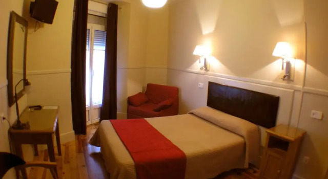 Номер Standard Hostal Canovas