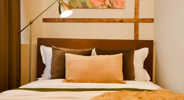 THE ALL-PINK APARTMENT - Wonderful Magheru Studio