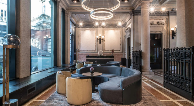 Отель Palazzo Touring Club Milan, A Radisson Collection Hotel