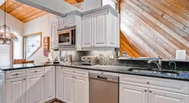 Ridgepoint Townhome 118
