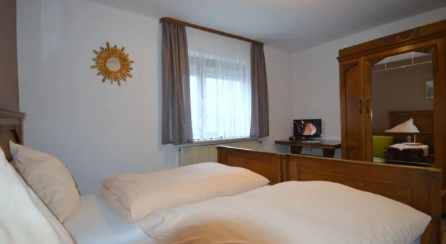 Четырёхместный номер Deluxe Landgasthaus Waldesruh