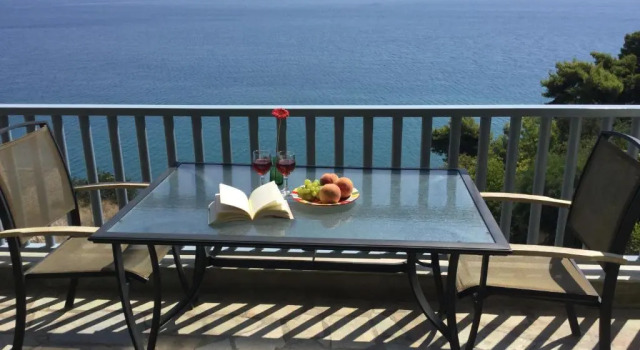 Коттедж Seaside maisonette in Kiveri, near Nafplion.