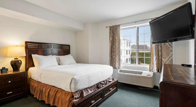 Двухместный номер Standard Charlevoix Inn & Suites SureStay Collection by Best Western