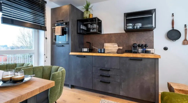Turm-Haus Apartment 4, Забронировать Апартаменты/квартира Отели Бад-Зегеберг с парковкой, Парковка