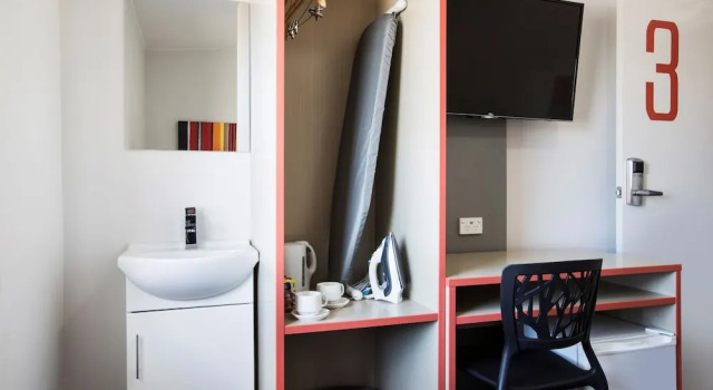 Двухместный номер Standard c 1 комнатой Villawood Hotel
