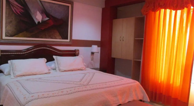 Executive Zimmer Rizzo Plaza Hotel