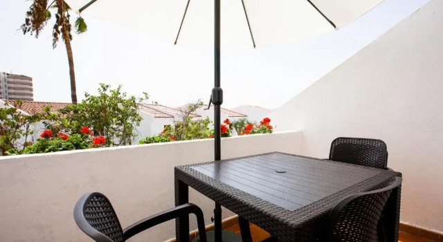 Апартаменты Apartment Avenida de Los Pueblos 16