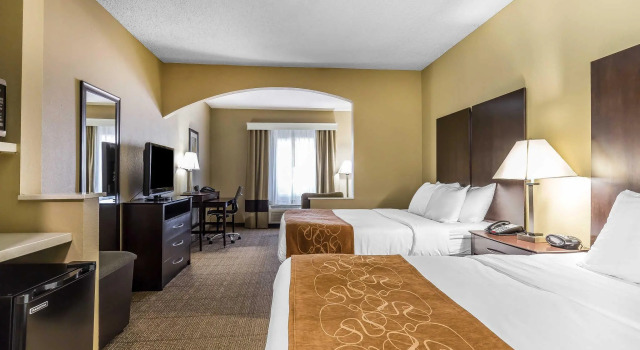 Люкс Comfort Suites The Colony - Plano West