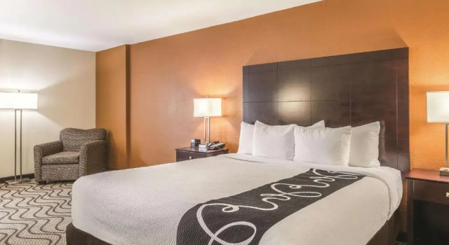 Номер Standard La Quinta by Wyndham Knoxville Central Papermill