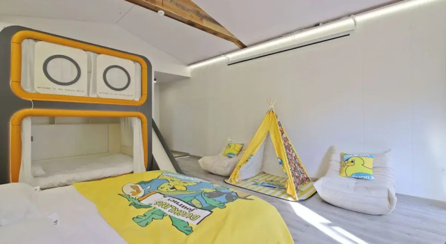 Семейный номер Standard с балконом и с видом на окрестности Hualu Yuejian Parent Child Homestay