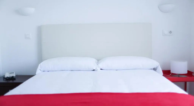 Трёхместный номер Economy Hotel Montañés