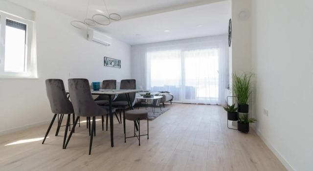 Villa Crystal Aenona, Đặt Biệt thự Nin Zadar County