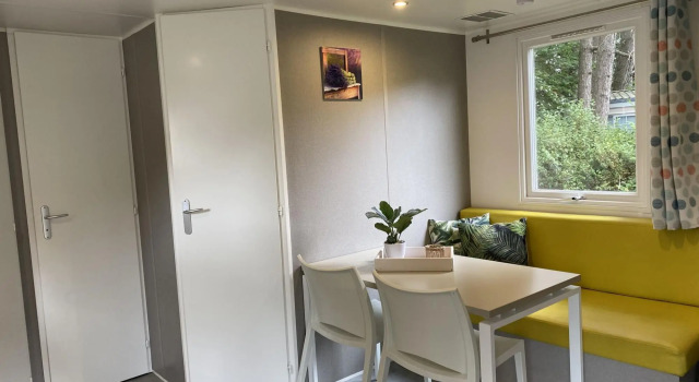 Neat Chalet With Microwave, Near Antwerp, Book Chalet Hotels in Antwerp with a Pool, Swimming Pool