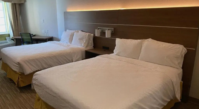 Run of House Holiday Inn Express & Suites Galveston West-Seawall by IHG