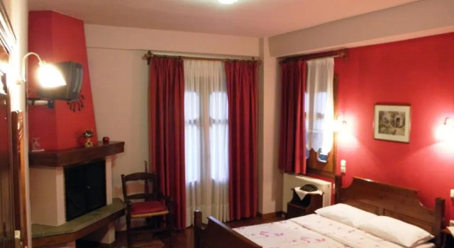 Номер Superior Hotel Mpakou