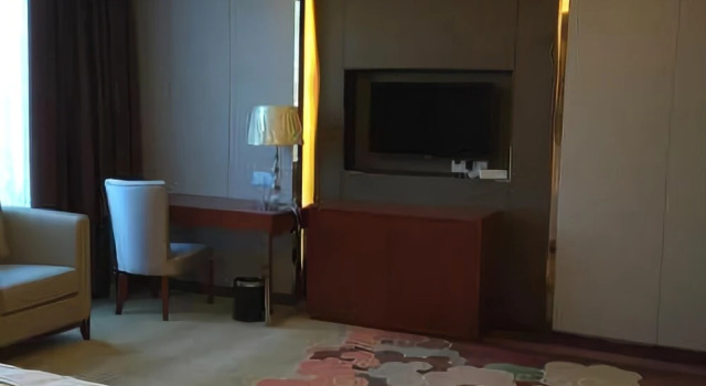 Yifang Holiday Hotel, Rezervasyon Otel Guangdong otoparklı oteller, Otopark