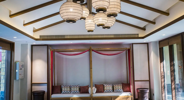 Narada Resort & Sanqianli Yangshuo 阳朔三千漓君澜度假酒店, Забронировать Курортный отель Бизнес-отели Гуйлинь, рядом с Автобусный вокзал Guilin - Yangshuo, 4* 5*