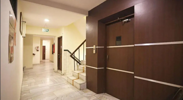 Vivek Hotel
