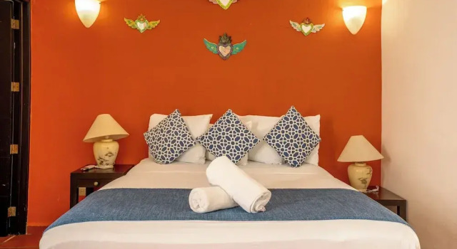 Апартаменты с 2 комнатами La Iguana Vallarta LGBT ADULTS ONLY - Romantic Zone - Party Clubbing Street