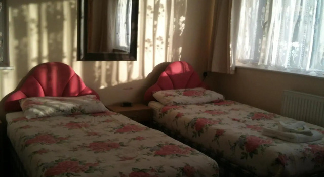 Hotel Victoria, Забронировать Отель Отели Грейт-Ярмут 3 звезды, рядом с Музей Нельсона, 3*