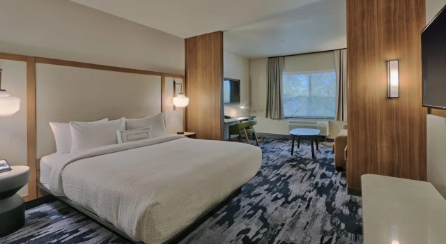 Двухместный люкс Fairfield Inn & Suites by Marriott Albuquerque North