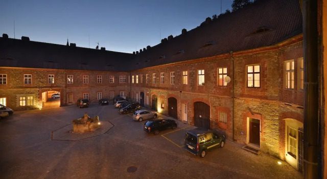 Residence Knížecí Dvůr, Boek Hotel Hotels in Zuid-Bohemen met parkeren, Parkeren
