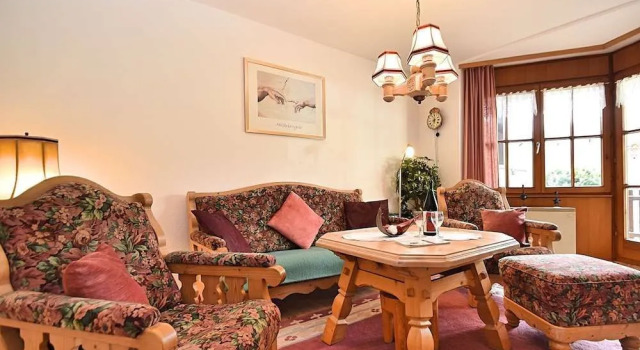 Quaint Apartment with Private Terrace Garden, Reserva ahora Apartamento Hoteles en Baden-Wurtemberg con piscina, Piscina