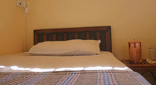 Кровать в общем номере (женский номер) Nature Care Village- Ayurveda Yoga Retreat