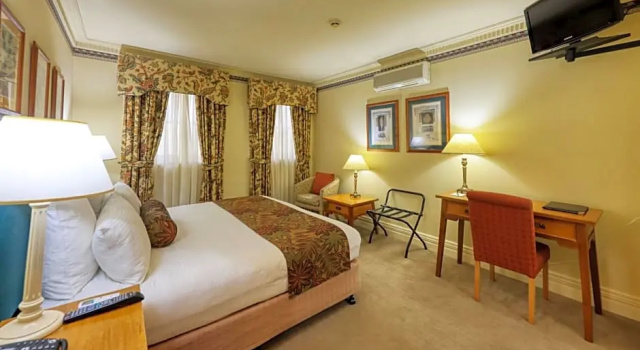 Двухместный номер Deluxe Royal Exchange Hotel