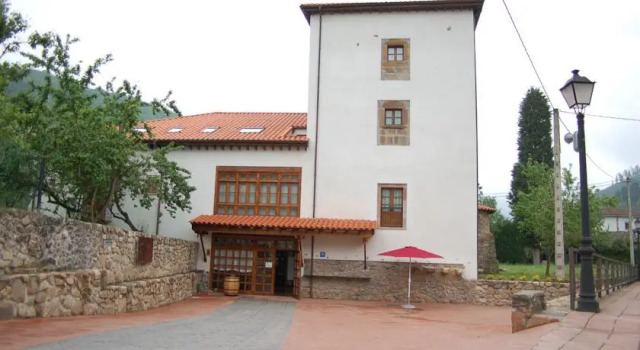 Hotel Rural*** Torre de Tuña, 预订 酒店 蒂内奥 阿斯图里亚斯