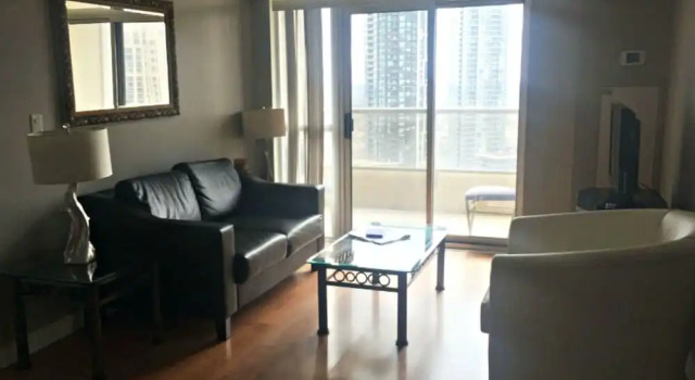 Pelicanstay at Square One Mall
