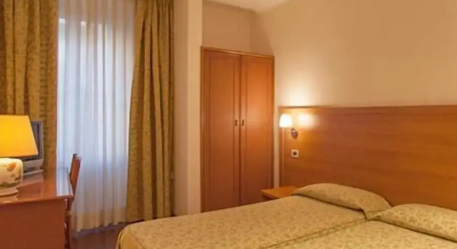 Albergo Trattoria AL TAJ, Reserva ahora Hotel Sevegliano Véneto