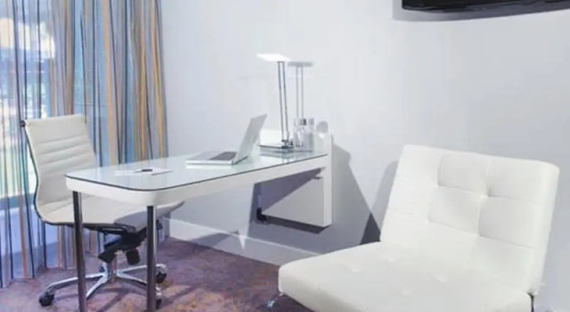 Четырёхместный номер Standard с красивым видом из окна Sportsmens Lodge
