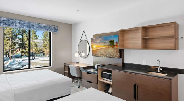 Четырёхместный номер Standard Hampton Inn Big Bear Lake