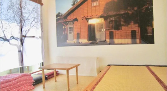 Семейный номер Standard с балконом Aitabi Hostel