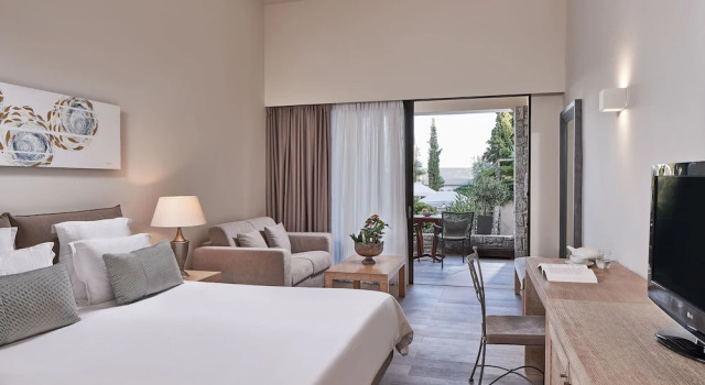Двухместный номер Executive Курорт Aquagrand Artistic Luxury Beach Resort