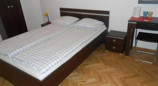Lux Hostel, Varaa Hostelli Śródmieście 