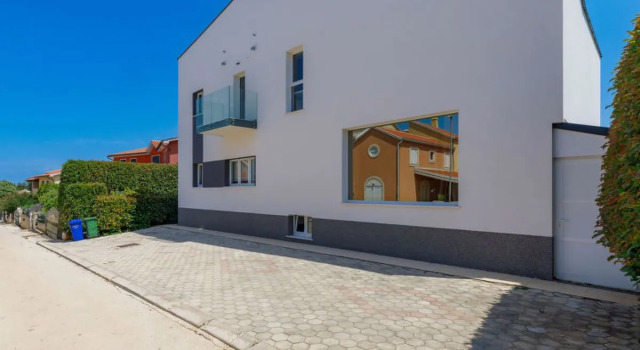 Holiday Home Lana by Interhome, Забронировать Отель Бизнес-отели Баньоле, 4* 5*