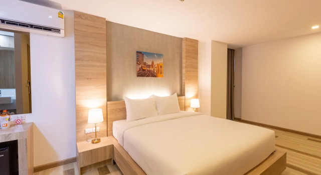 B2 Rayong Boutique and Budget Hotel, Забронировать Бутик-отель Отели Районг 3 звезды, рядом с Пешеходная улица Йомджинда, 3*
