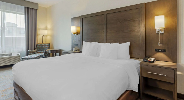 Двухместный люкс Comfort Inn & Suites Brighton Denver NE Medical Center