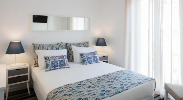 Двухместный номер Standard с балконом Marino Lisboa - Boutique Guest House