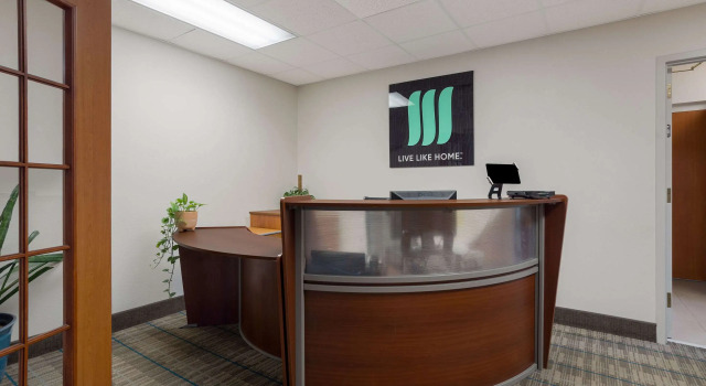 MainStay Suites Wilmington - University Area, Забронировать Отель Отели Уилмингтон с парковкой, Парковка