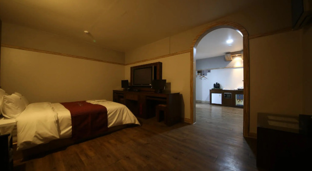 Hotel Haru, Забронировать Отель Ымсон провинция Чхунчхонбук-до