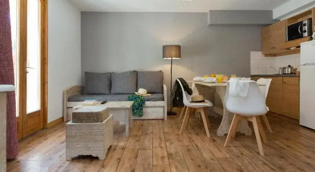 Кровать в общем номере Résidence Odalys Les Chalets de lArvan II