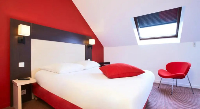 Четырёхместный номер Standard KYRIAD ROUEN NORD - Mont Saint Aignan