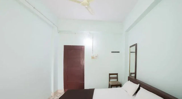 Silent Valley Appartments by OYO Rooms, Book Lejlighed Chavara New Delhi