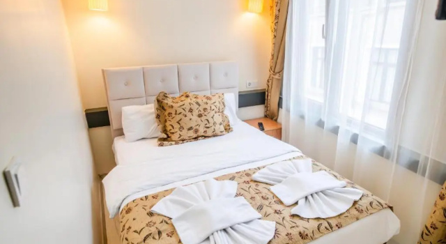 Студия Camelot Apartment