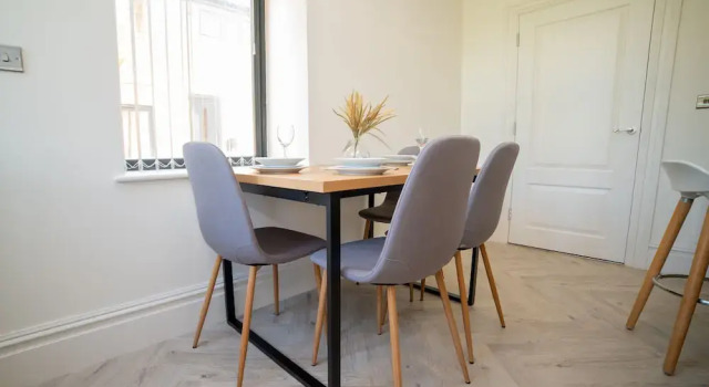 Коттедж с видом на сад Hayy Collection Townhouse Living at Cliff Oaks