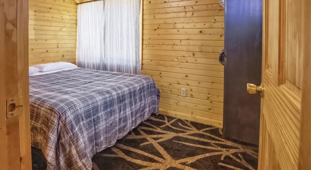 Big River Escape Riverside Cabins, Брондау Демалыс үйі Cochrane АҚШ