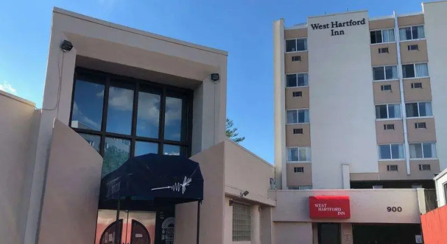 Люкс West Hartford Inn